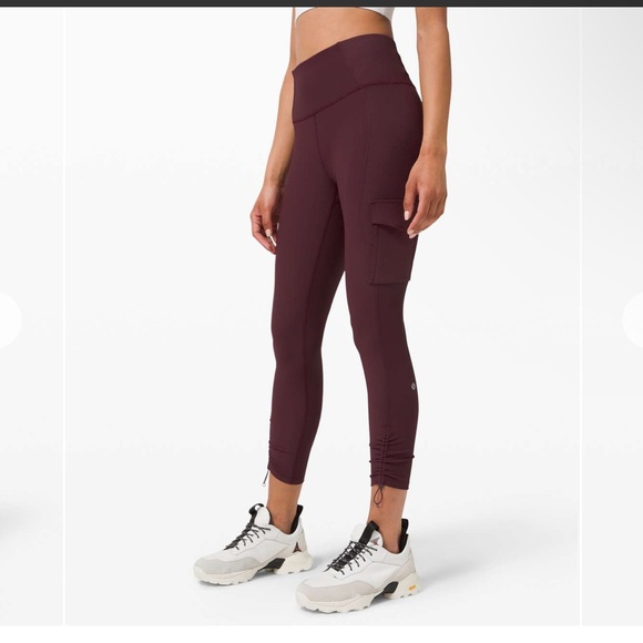 lululemon athletica Trail Trekker High-Rise Tight 25" - Cassis sz 12 - Picture 2 of 12